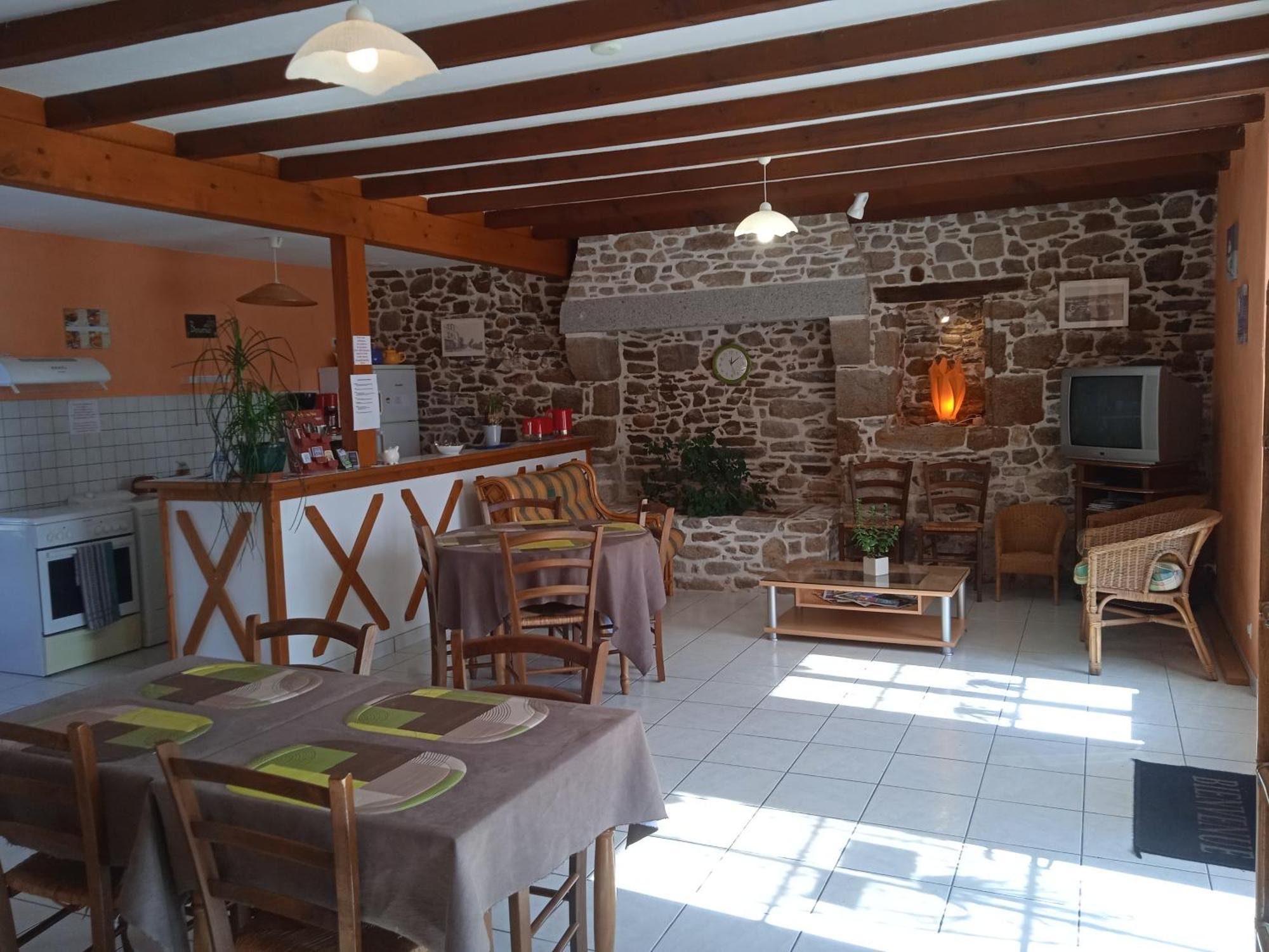 Chambres D'Hotes Le Petit Angle Saint-Broladre Bagian luar foto